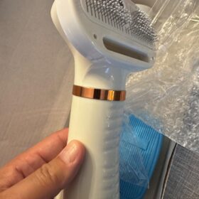 ENUKYCOM Pet Grooming Hair Blow Dryer - 300W Quiet Pet Blow Dryer - Pet Hair Dryer for Small & Medium Dogs and Cats with Removal Comb & Silicone Bath Massage Brush for Home Grooming -Mist/Spray/Steam Brush for Cat & Dog photo review